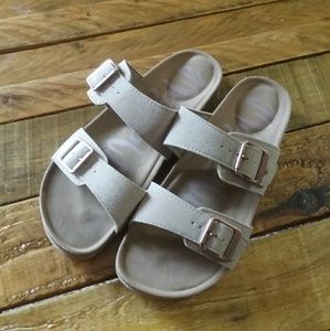 New Birkenstock style taupe cork sandals.